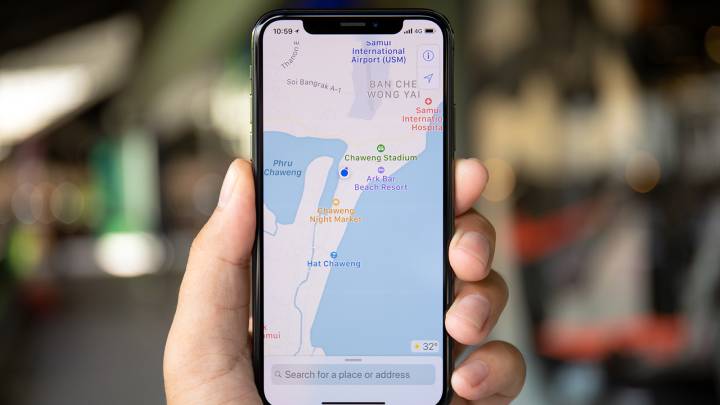 how to track someone’s location on iphone
